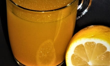 Chřipkový čaj: kurkuma, med a citrón