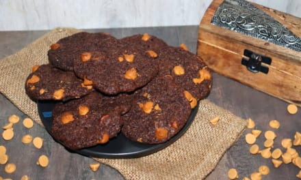 Čokoládové cookies s arašídovým máslem (USA)